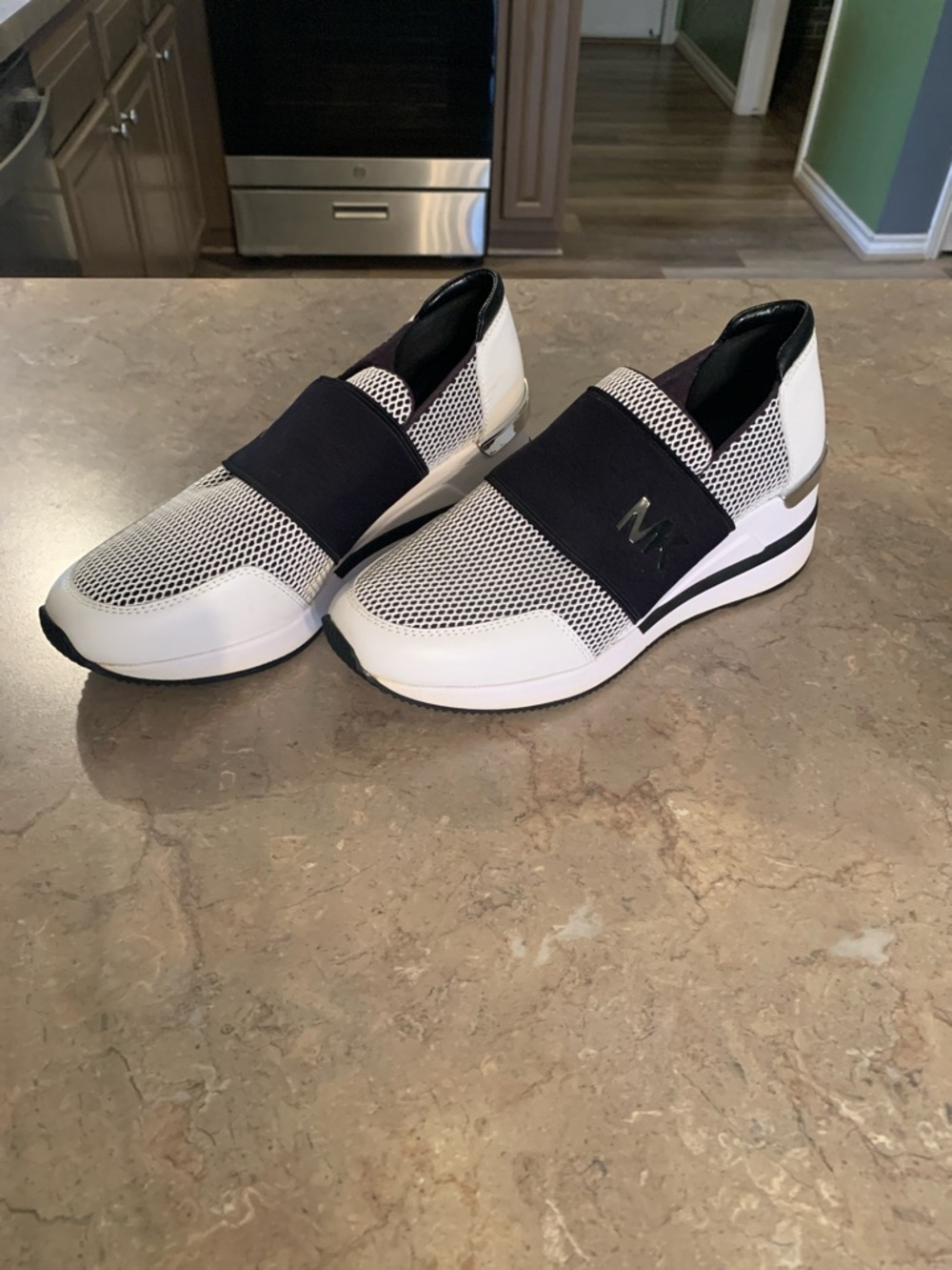 Michael Kors White and Black Slip-On Platform Sneakers with Elastic Strap - Picture 5 of 5